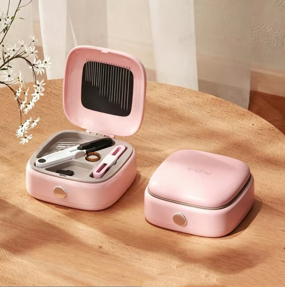 Magnetic Sewing Kit with Organizer – product image